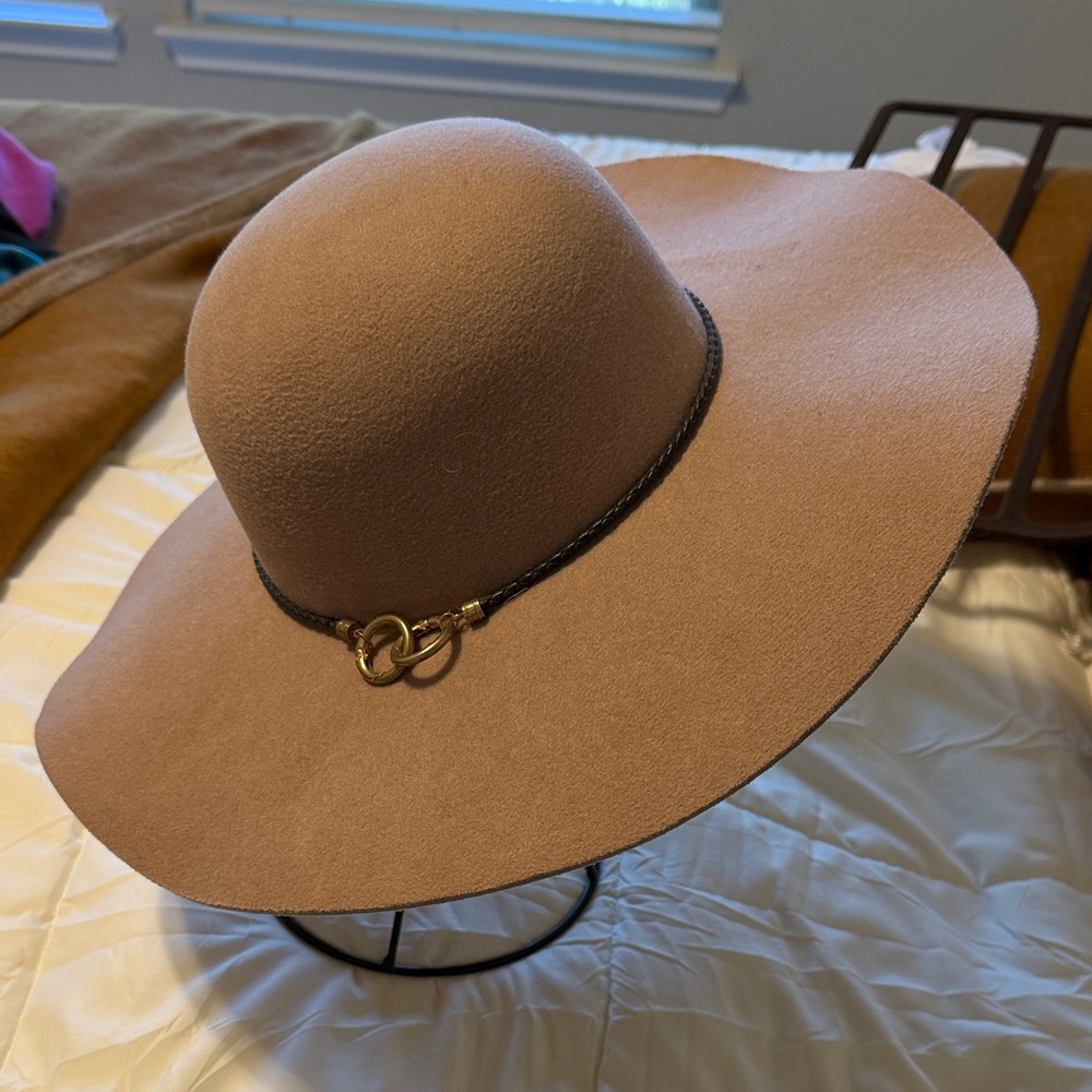 Mud Pie Classic Tan Wide-Brim Hat
